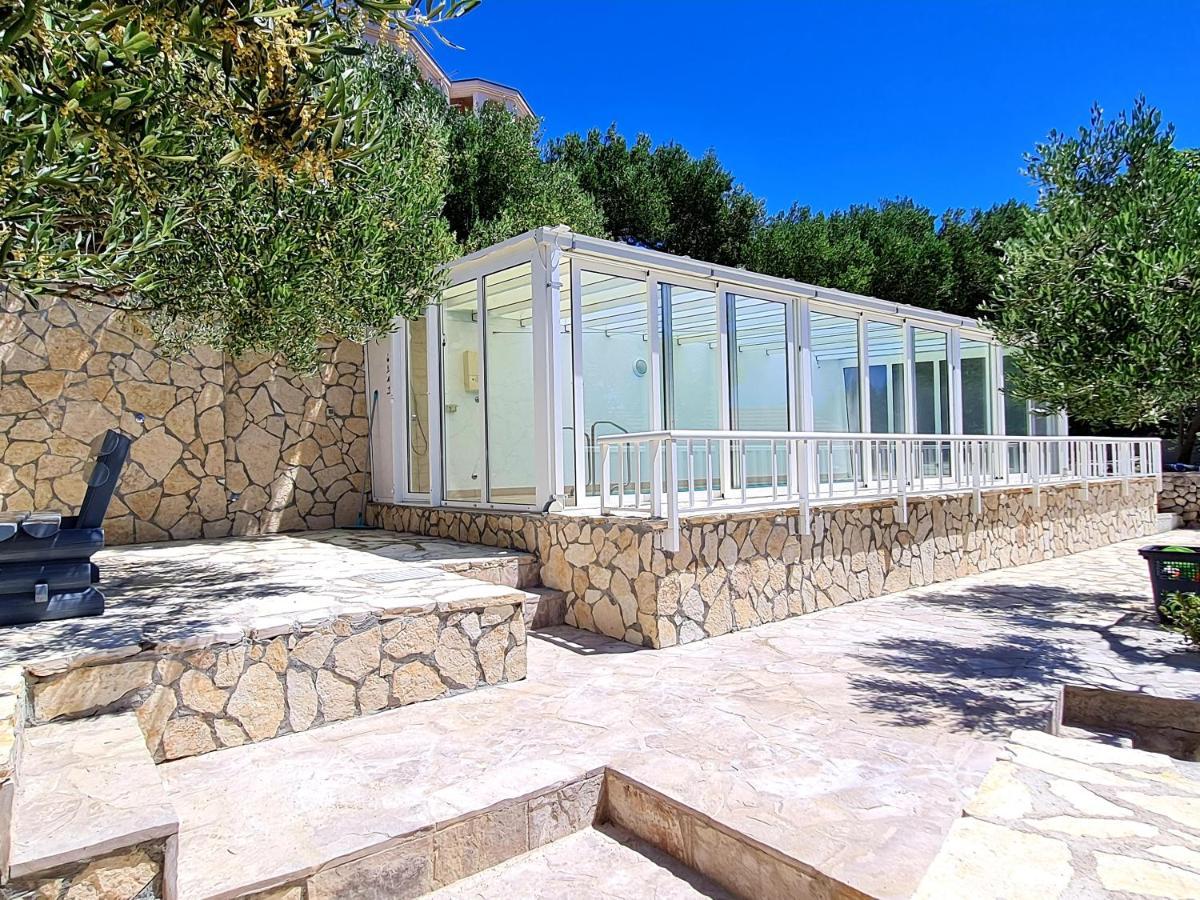 Vila Maslina Apartments Mit Pool Und Garten Nahe Am Strand Tučepi Eksteriør billede